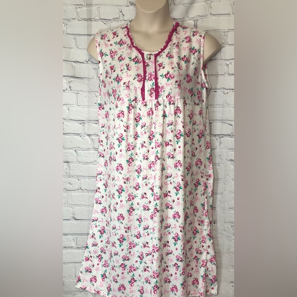 Floral Sleeveless Nightgown size XXL
